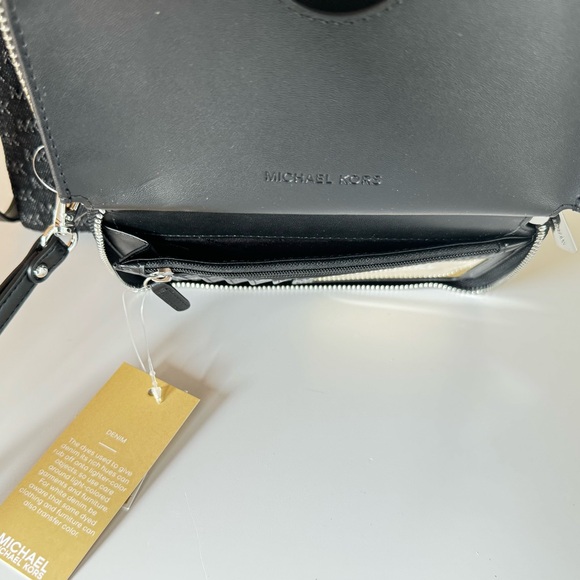 Michael Kors Jet Set Travel Multifunction Large Phone Wallet Denim Black - Picture 5 of 11